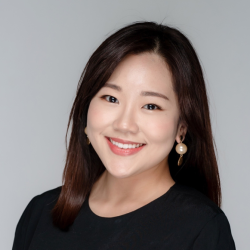 Jessica Kim Headshot